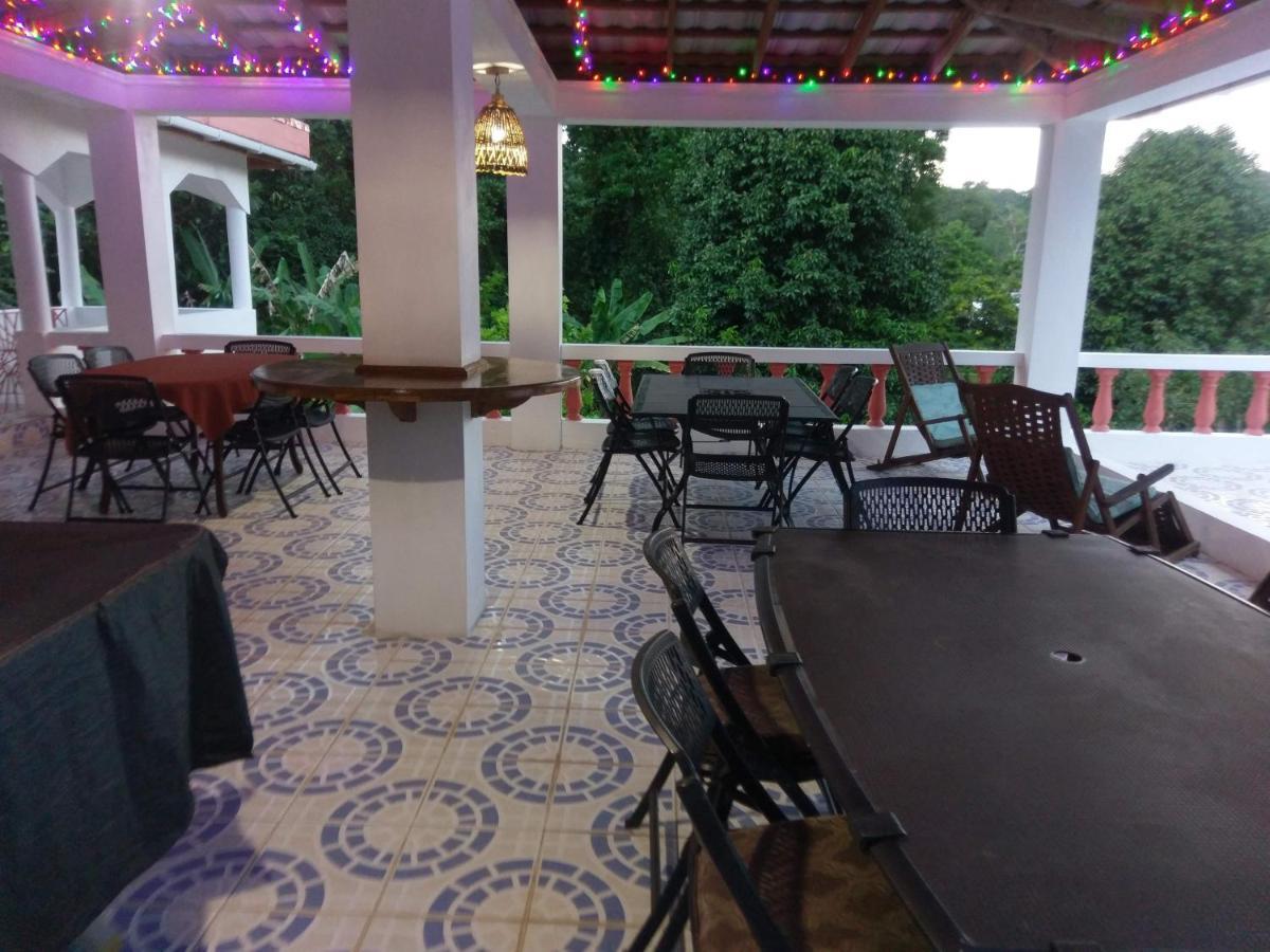 Polish Princess Guest House Порт-Антонио Экстерьер фото